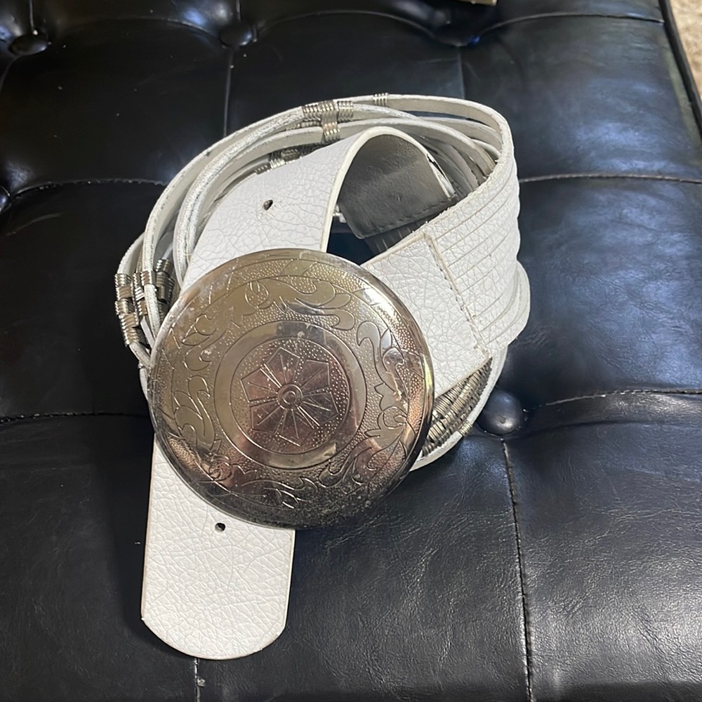 Chico’s belt
